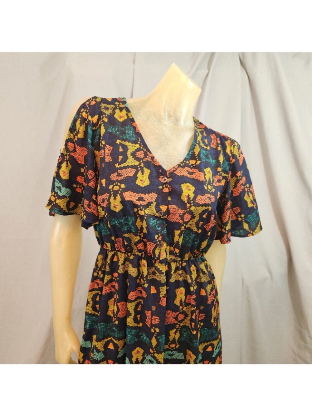 Collective Concepts Blue Yellow Short Slv V Neck Shift Dress Womens MEDIUM Cold - Picture 2 of 6